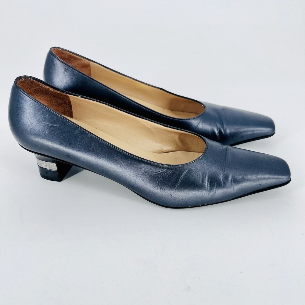 Salvatore Ferragamo Slate Gray Pearl Leather with Chrome Gancini Logo Heel 6.5B - Picture 2 of 12